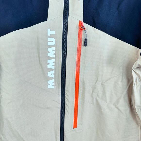 Mammut Aenergy Air HS Hooded Jacket for Men (Safari-Black Color) - Picture 3 of 7